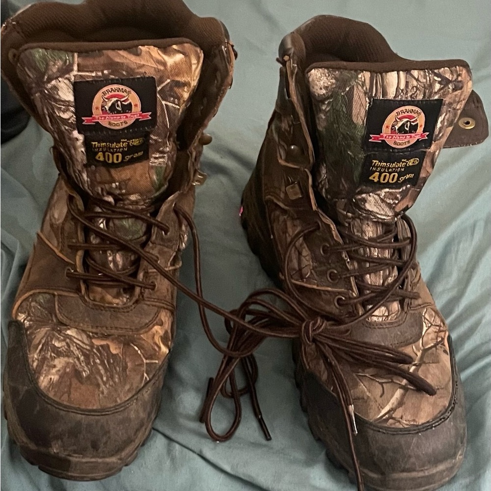 Men’s hunting boots preowned size 10&1/2.